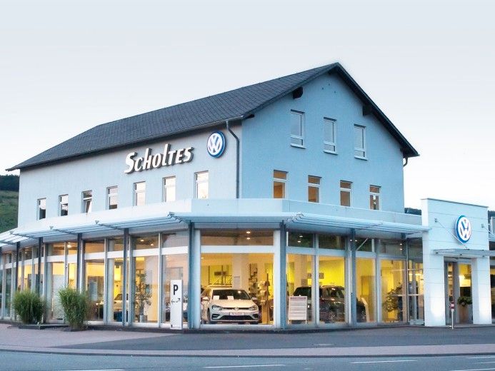 VW Passat 34.044 km 33.880 &euro; Mehring 54346