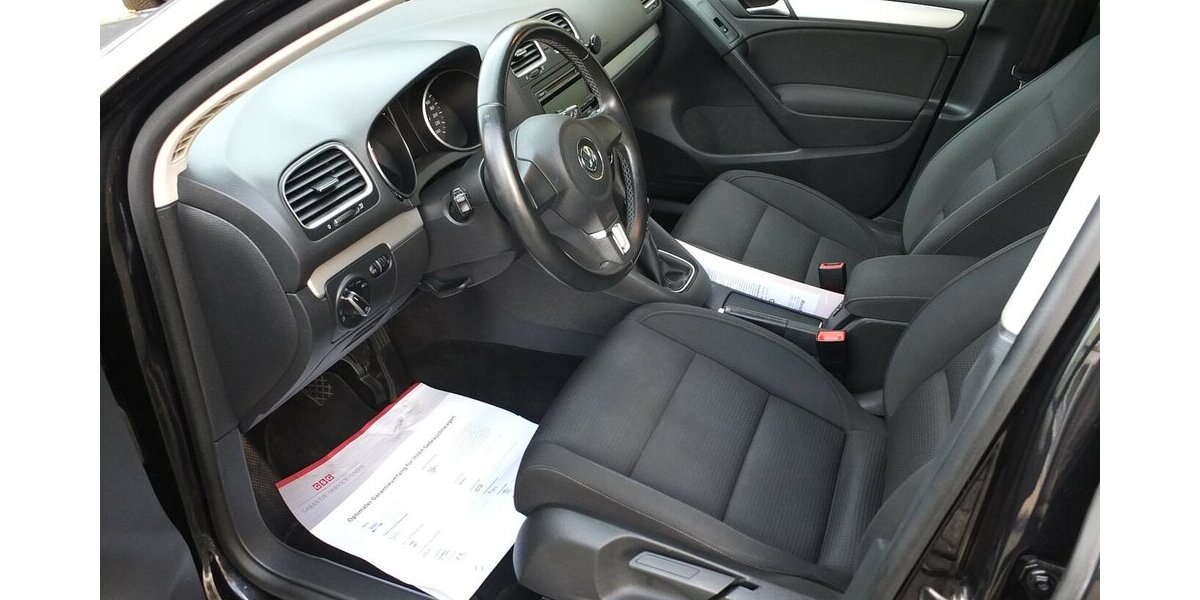 VW Golf 1.6TDi TEAM SHZ TEMPOMAT KLIMAAUTOMATIK 159.855 km 6.598 &euro; Köln 50858