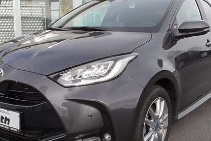 Toyota Yaris 9.250 km 23.250 &euro; Meiningen 98617