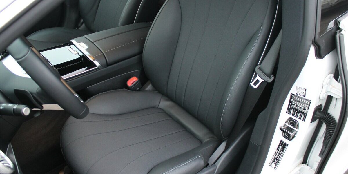 Mercedes-Benz EQE 300 Mercedes Garantie bis 2031 12.000 km 47.400 &euro; Badem 54657