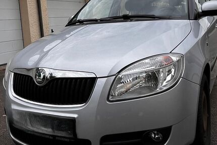 Skoda Fabia 179.000 km 1.950 € Regensburg 93057