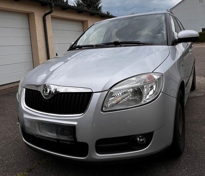 Skoda Fabia 179.000 km 1.950 € Regensburg 93057