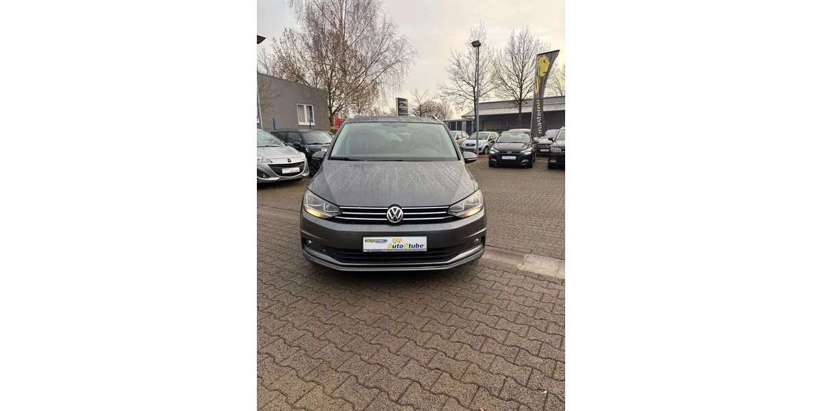VW Touran 189.000 km 14.490 &euro; Lüneburg 21337