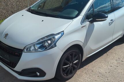 Peugeot 208 149.900 km 5.099 &euro; Idar-Oberstein 55743