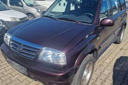 Suzuki Grand Vitara 193.298 km 2.500 € Baindt 88255