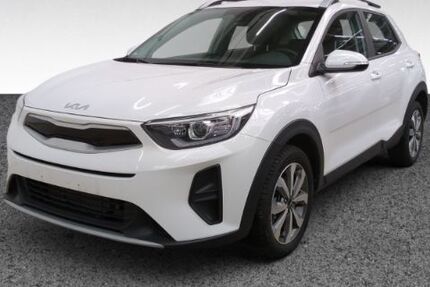 Kia Stonic 16.562 km 19.480 &euro; Korschenbroich 41352