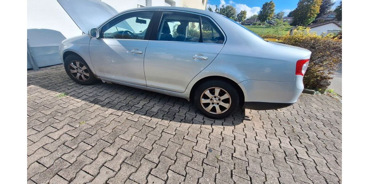 VW Jetta 273.000 km 1.200 &euro; donaueschingen 78166