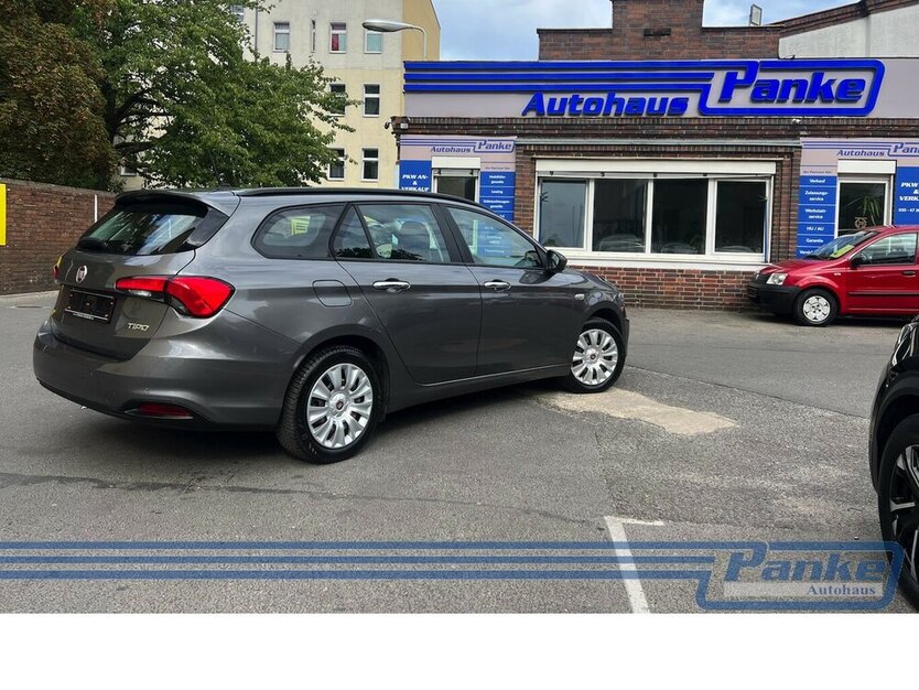 Fiat Tipo 1.4 T-Jet Easy*AHK*SHZ*Klima*NAV*LED*BT* 131.411 km 8.990 € Berlin 13187