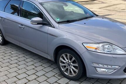 Ford Mondeo 244.500 km 2.900 &euro; Lorch 73547