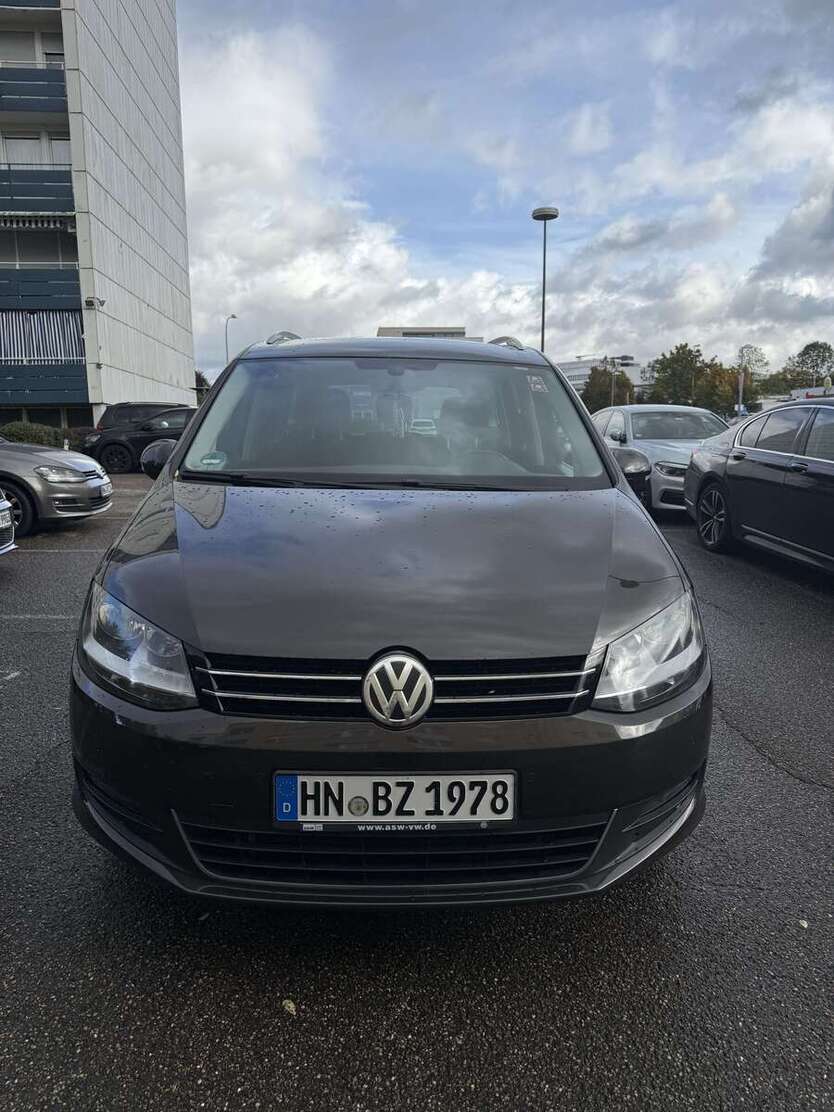 VW Sharan 116.668 km 20.900 € Neckarsulm 74172