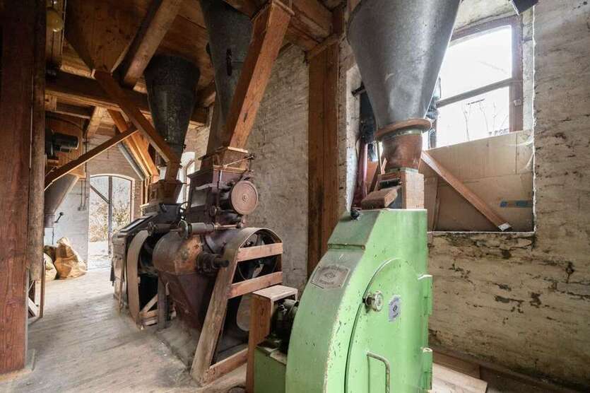 Haus zum Kaufen in Angelburg Gönnern 69.000 € 230 m²