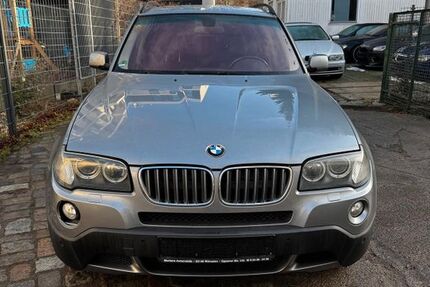 BMW X3 283.000 km 5.999 &euro; Berlin 13187