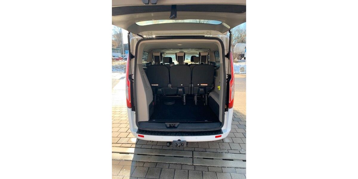 Ford Tourneo Custom 206.232 km 22.999 &euro; Rudelzhausen 84104