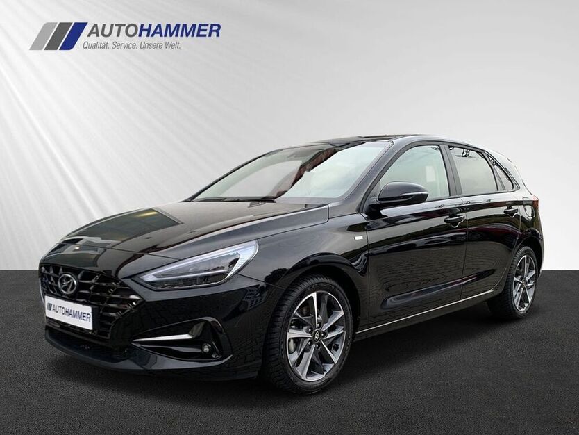 i30