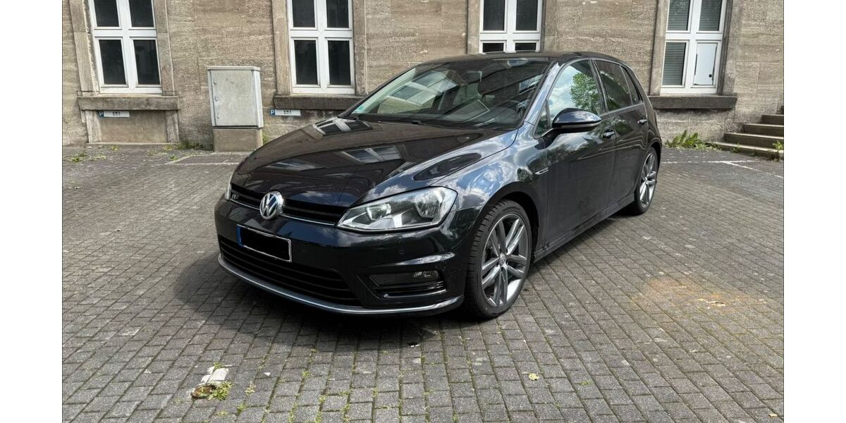 VW Golf 113.600 km 12.399 &euro; Wuppertal 42285