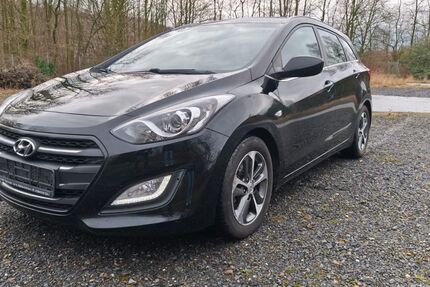 Hyundai i30 235.520 km 3.450 &euro; Dorsten 46282