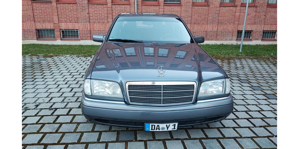 Mercedes-Benz C 220 189.600 km 8.490 &euro; Niederalteich 94557