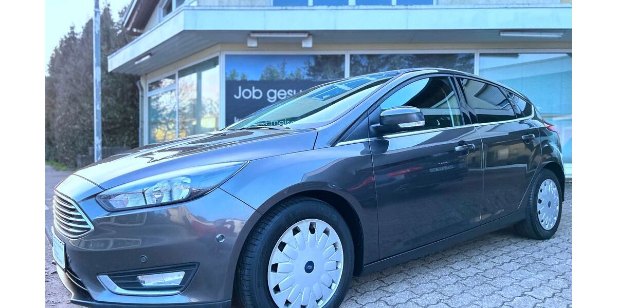 Ford Focus 100.000 km 9.500 &euro; Losheim am See 66679