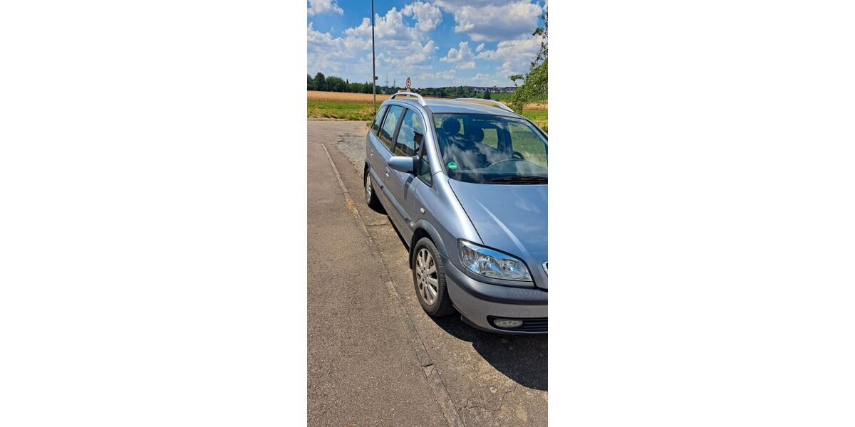 Opel Zafira 160.000 km 1.000 &euro; Backnang-Heiningen 71522