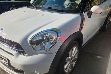 Mini Countryman S (Cooper) 94.800 km 10.000 &euro; Köln 50739