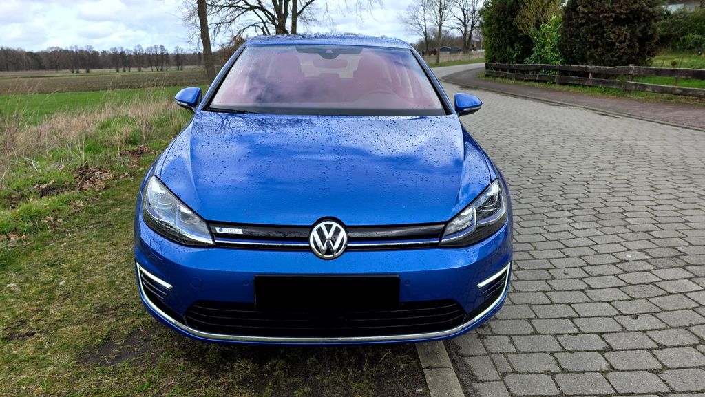 VW Golf 48.000 km 18.300 &euro; Sassenburg 38524