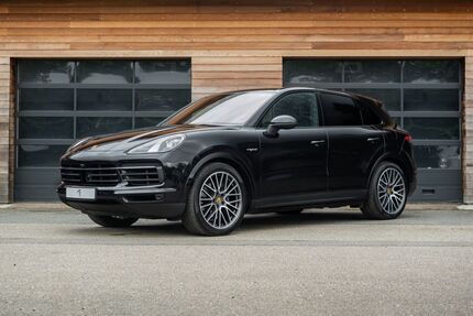 Porsche Cayenne 70.000 km 62.950 &euro; Aachen 52072