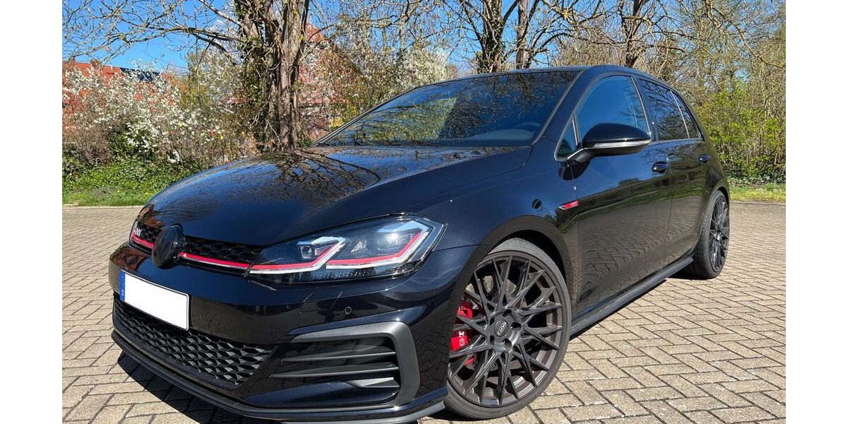 VW Golf 67.845 km 22.900 &euro; Wendeburg 38176