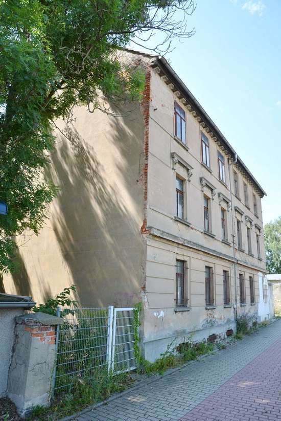 Haus zum Kaufen in Altenburg 315.000 € 450 m²