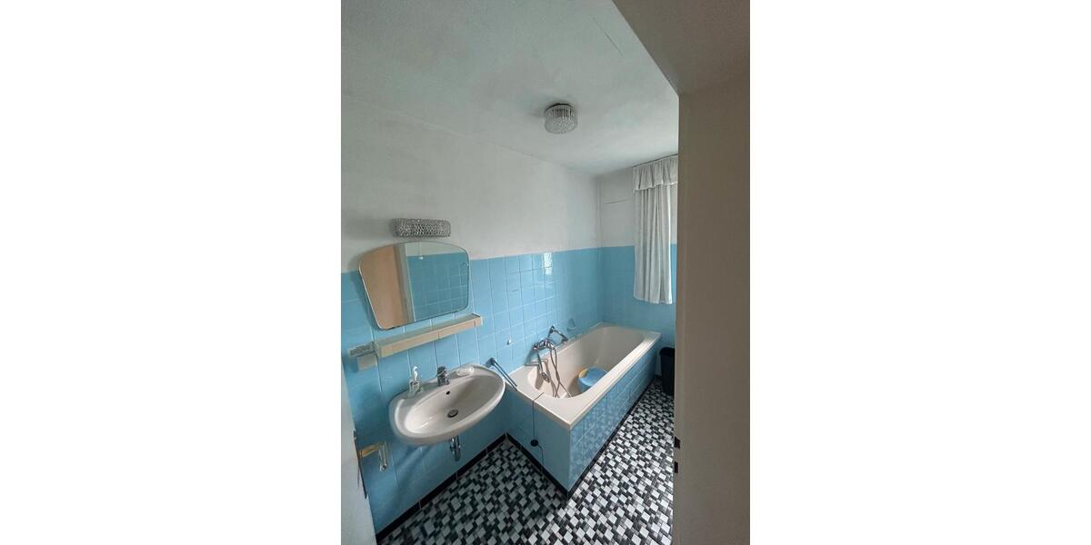 Etagenwohnung Elchingen Oberelchingen - 3 Zimmer, 75 m&sup2;, 1.000&euro; | Angebot:25410892