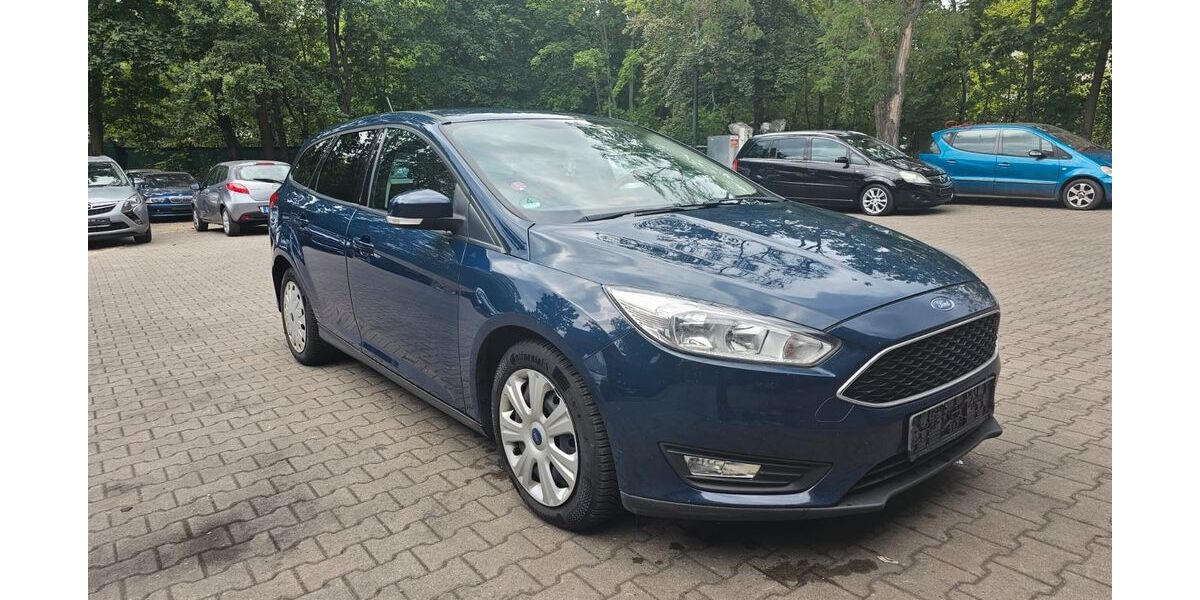 Ford Focus 278.133 km 3.999 &euro; Berlin 12349