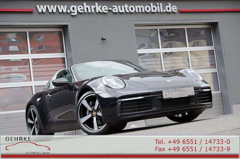 992