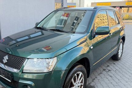 Suzuki Grand Vitara 137.000 km 5.799 &euro; Berlin 12681