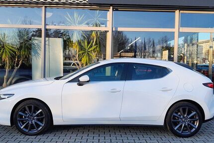 Mazda 3 20.582 km 23.930 € Gera 07546