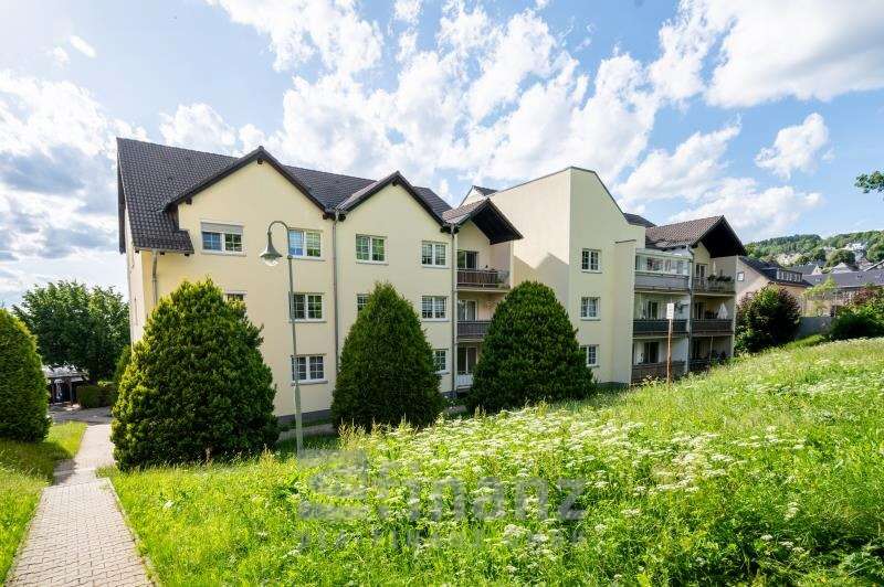 Wohnung zum Kaufen in Lauter-Bernsbach 60.000 € 57.53 m² 2 zimmer