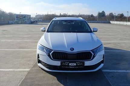 Skoda Octavia 2.500 km 44.900 &euro; München 80686