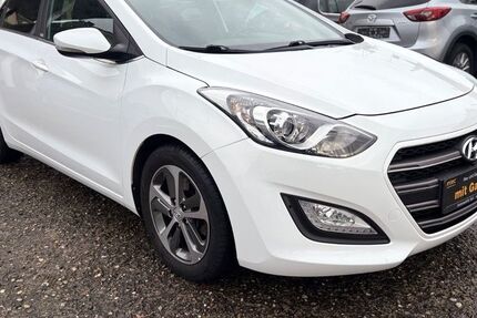 Hyundai i30 108.764 km 8.999 &euro; Ludwigshafen am Rhein 67071