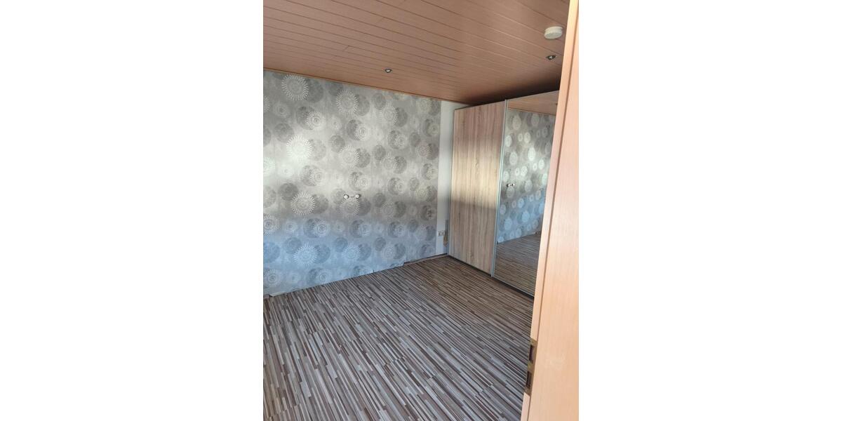 Einfamilienhaus Simmern/Hunsrück Hunsrück - 6 Zimmer, 120 m&sup2;, 160.000&euro; | Angebot:25975748