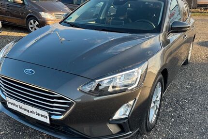 Ford Focus 71.000 km 13.999 &euro; Görlitz 02826