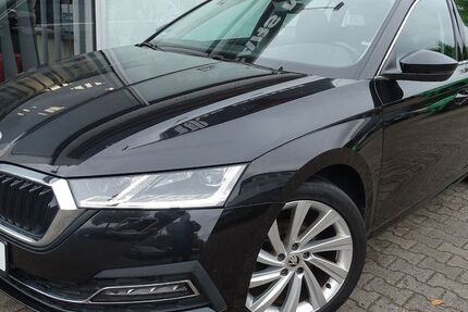 Skoda Octavia 128.905 km 17.990 € Nauen 14641