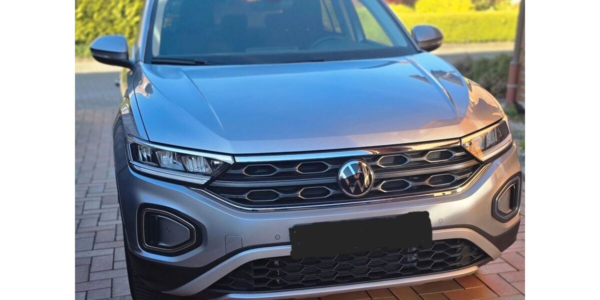VW T-Roc 6.500 km 24.490 &euro; Emden 26723