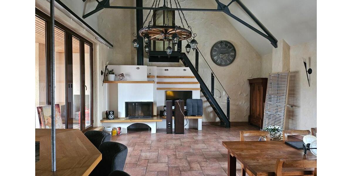 Maisonettenwohnung Chorin - 3 Zimmer, 140 m&sup2;, 1.400&euro; | Angebot:24847013