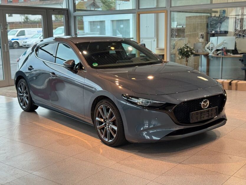 Mazda 3 92.000 km 15.950 € Hessisch Lichtenau 37235