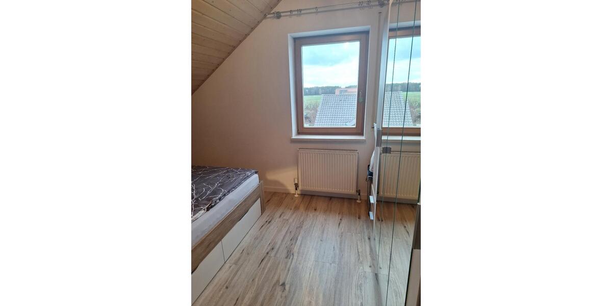 Etagenwohnung Schwandorf - 3 Zimmer, 66 m&sup2;, 670&euro; | Angebot:26396933