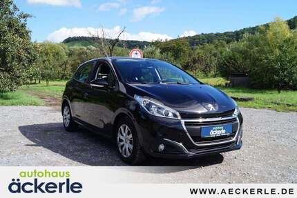 Peugeot 208 71.200 km 9.490 € Korb 71404