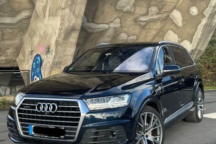 Audi Q7 119.900 km 32.495 &euro; Gelsenkirchen 45879