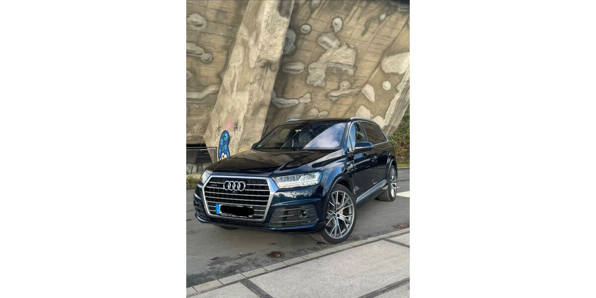 Audi Q7 119.900 km 32.495 &euro; Gelsenkirchen 45879