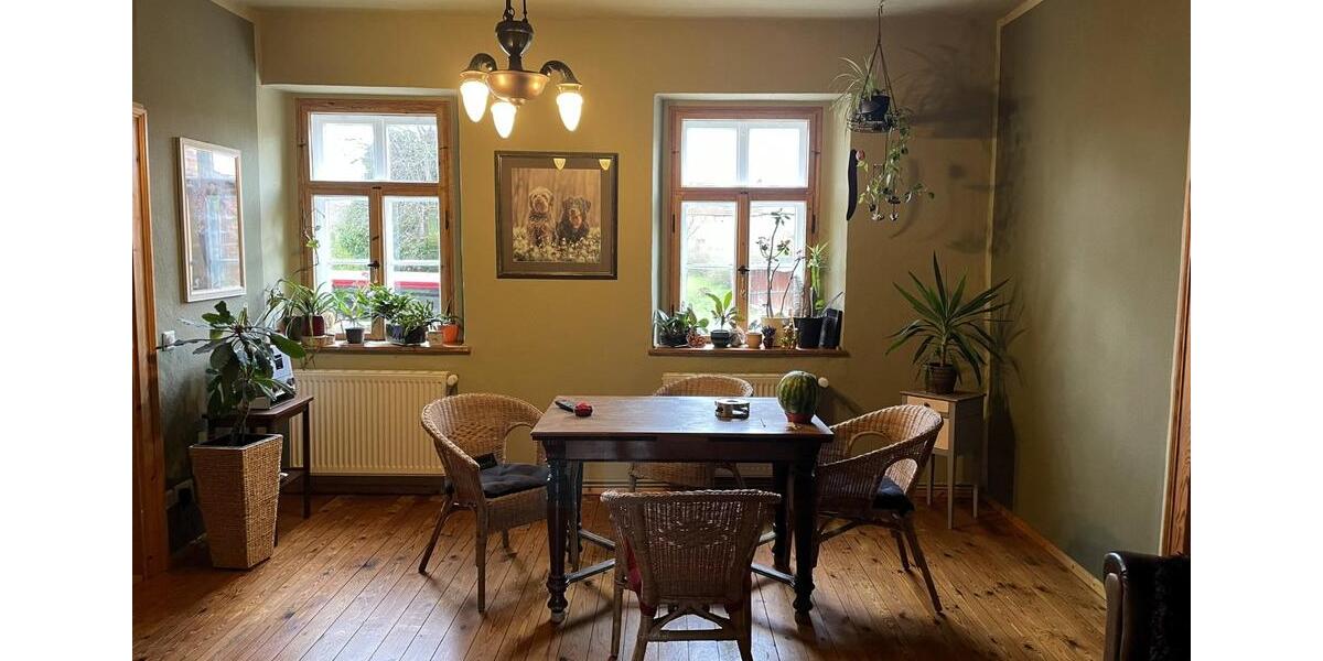 Wohnhaus mit Ferienwohnung, viel Nebengelass, PROVISIONSFREI 8 zimmer