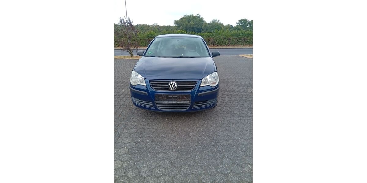VW Polo 145.643 km 1.799 &euro; Aachen 52080