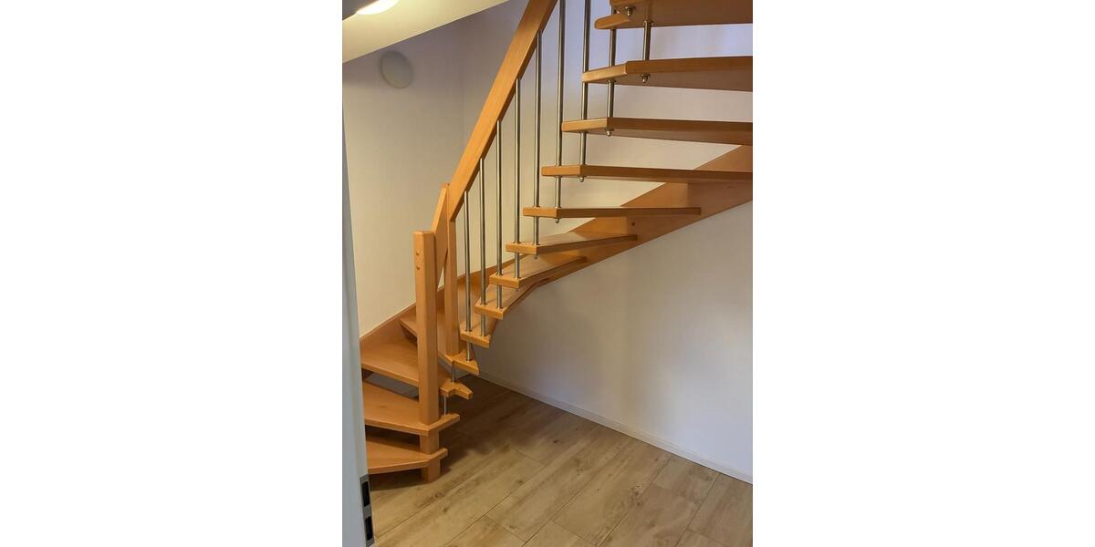 Etagenwohnung Eiterfeld - 4 Zimmer, 110 m&sup2;, 750&euro; | Angebot:25057992