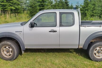 Ford Ranger 219.050 km 5.950 &euro; Niedergörsdorf 14913